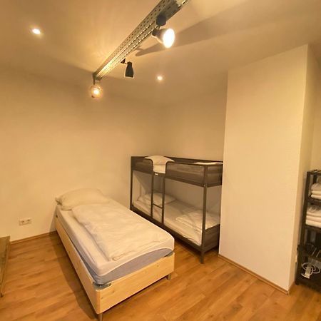 Altstadt Duesseldorf 1 Экстерьер фото