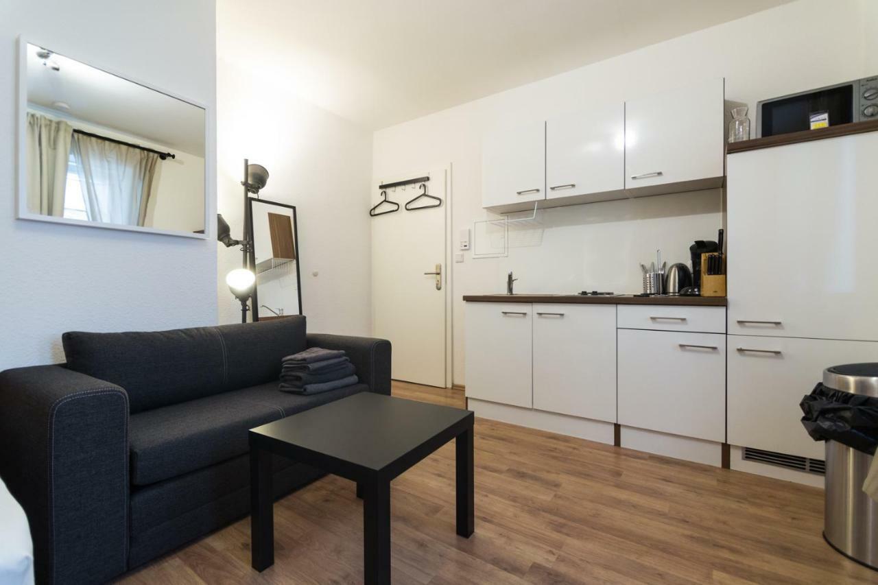 Altstadt Duesseldorf 1 Экстерьер фото