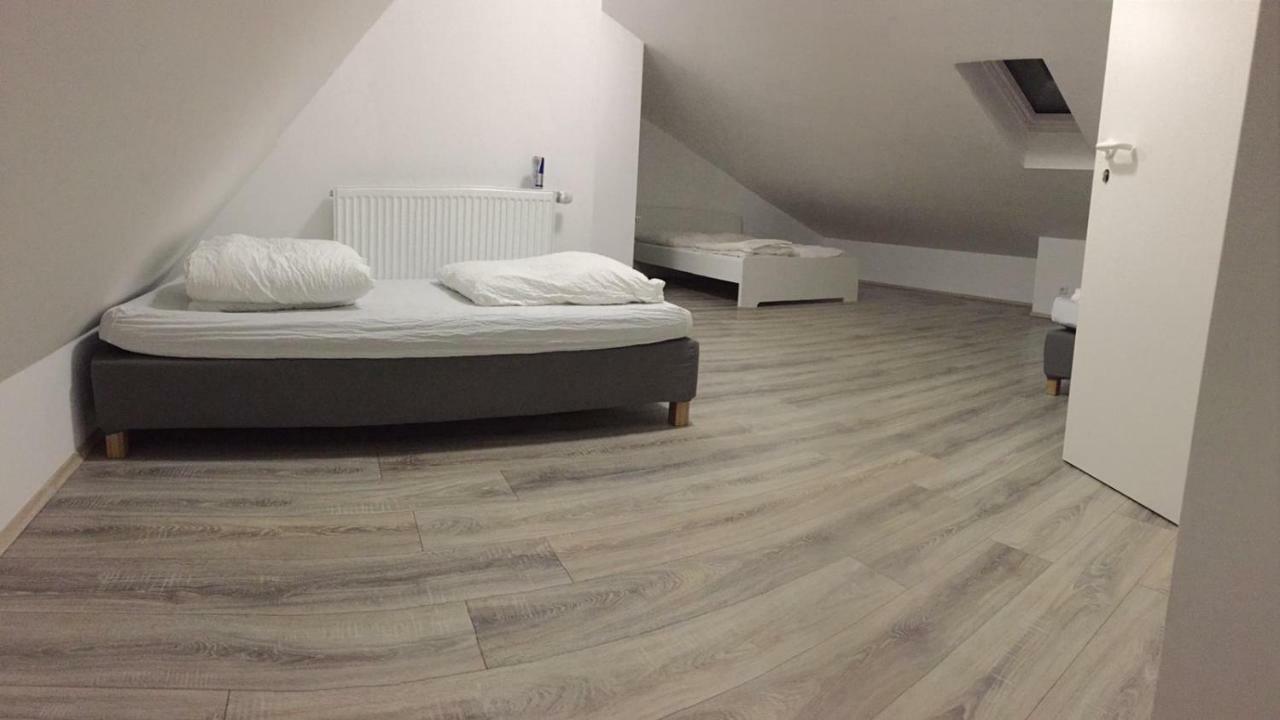 Altstadt Duesseldorf 1 Экстерьер фото